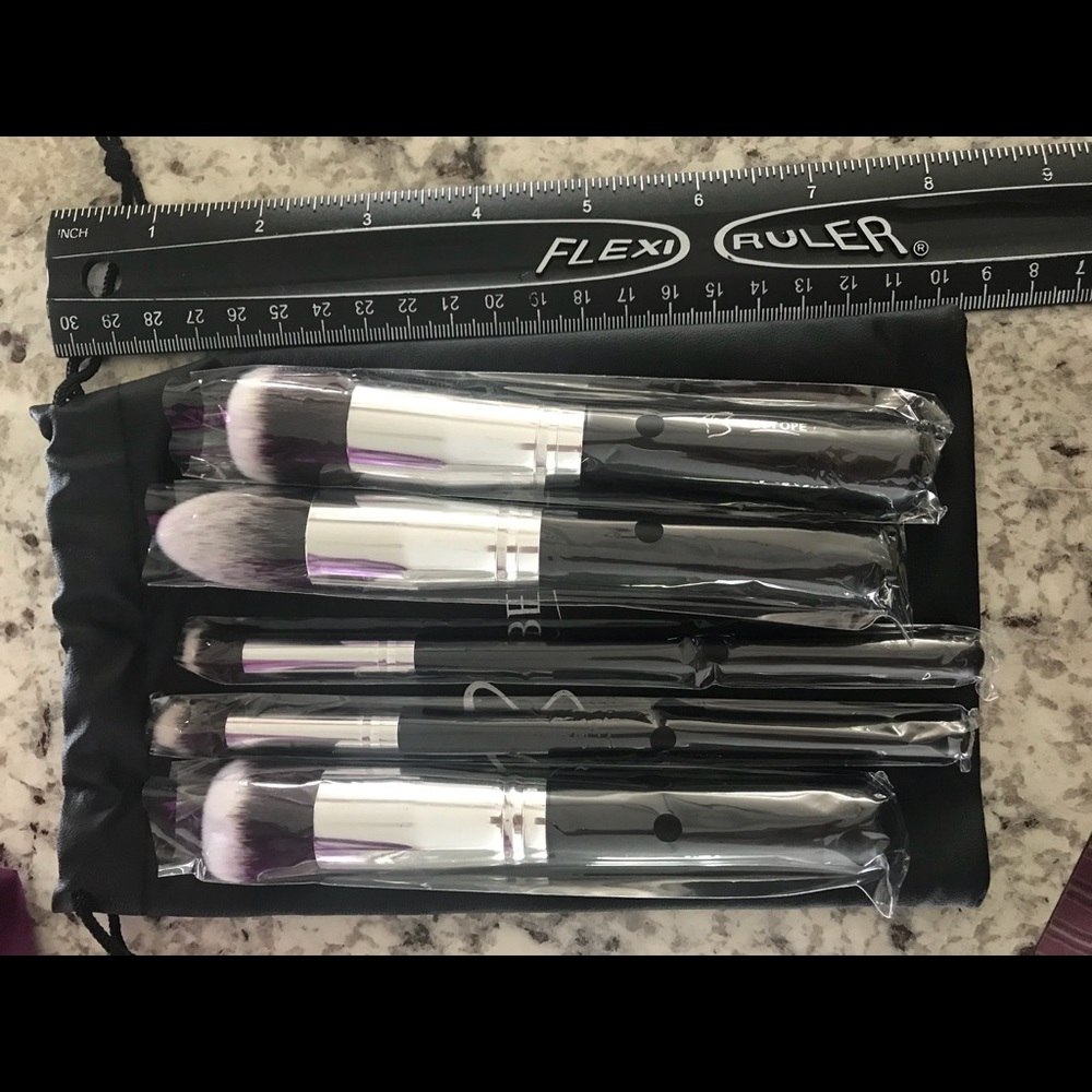 Make up brushes